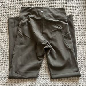 Lululemon wunder train leggings size 4